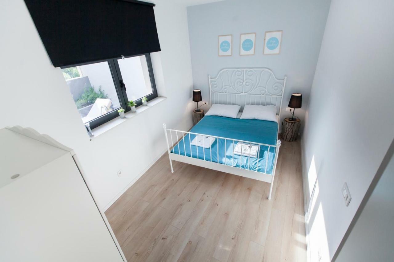 Apartment Tomas Kaštela Екстериор снимка